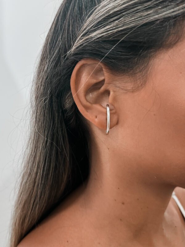 Brinco Ear Hook liso - Imagem 2