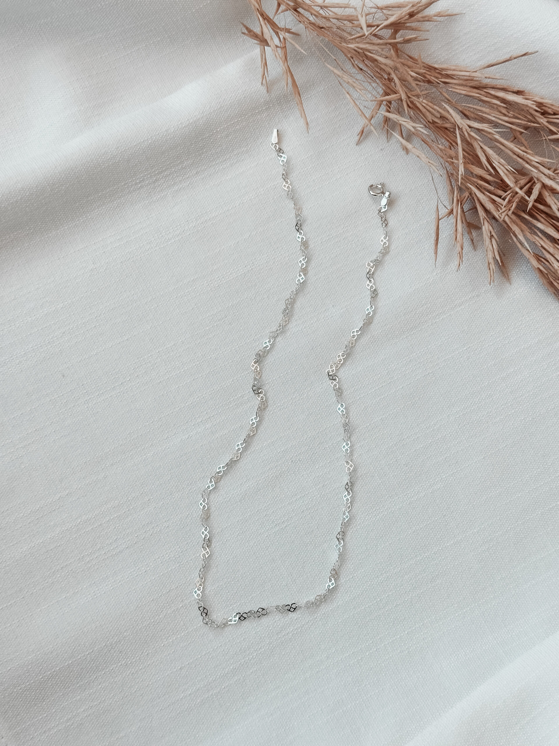 Colar Corações Entrelaçados - Imagem 2