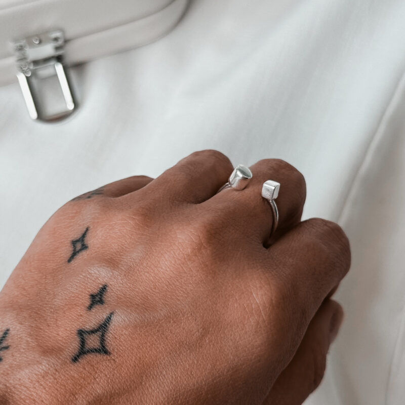 Anel Quadrado e Bolinha