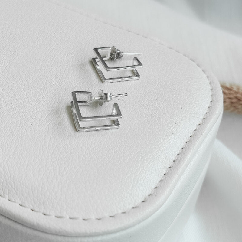 Brinco Duplo Quadrado