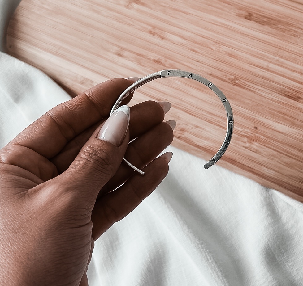 Bracelete Insp. Rígido Pand