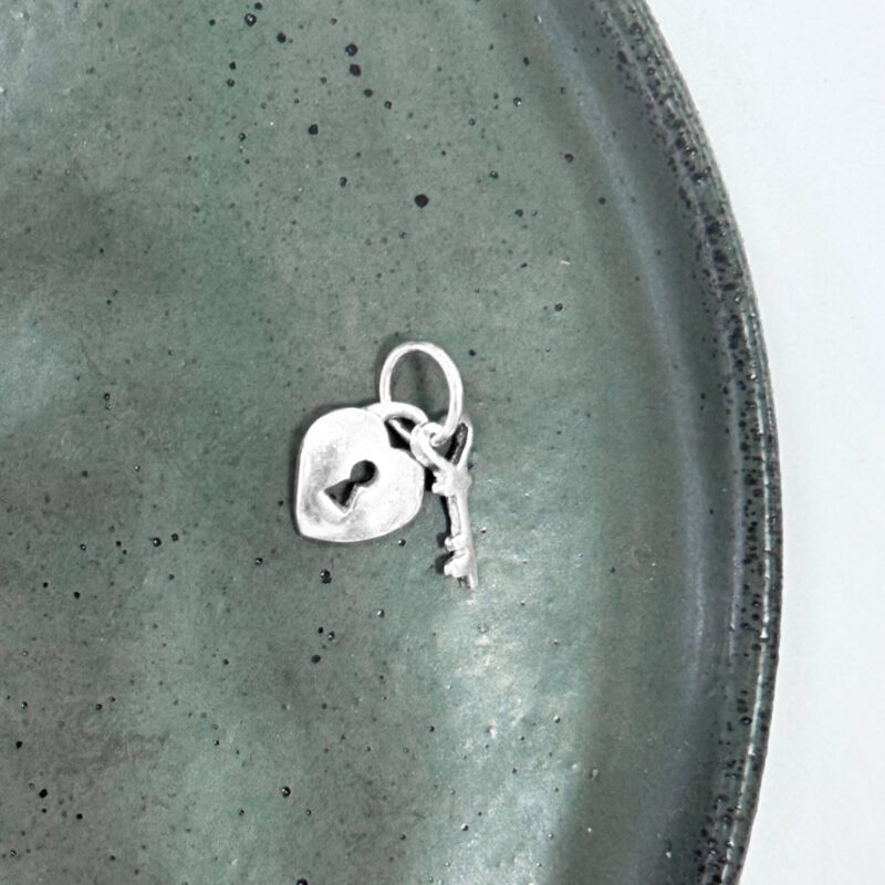 Pingente Coração com Chave