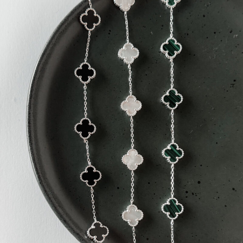 Pulseira Trevo Pedras Naturais