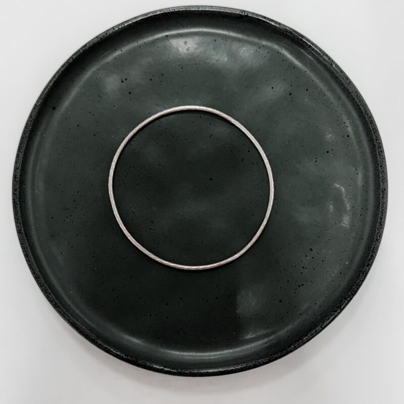 Bracelete Sem Fecho Detalhado