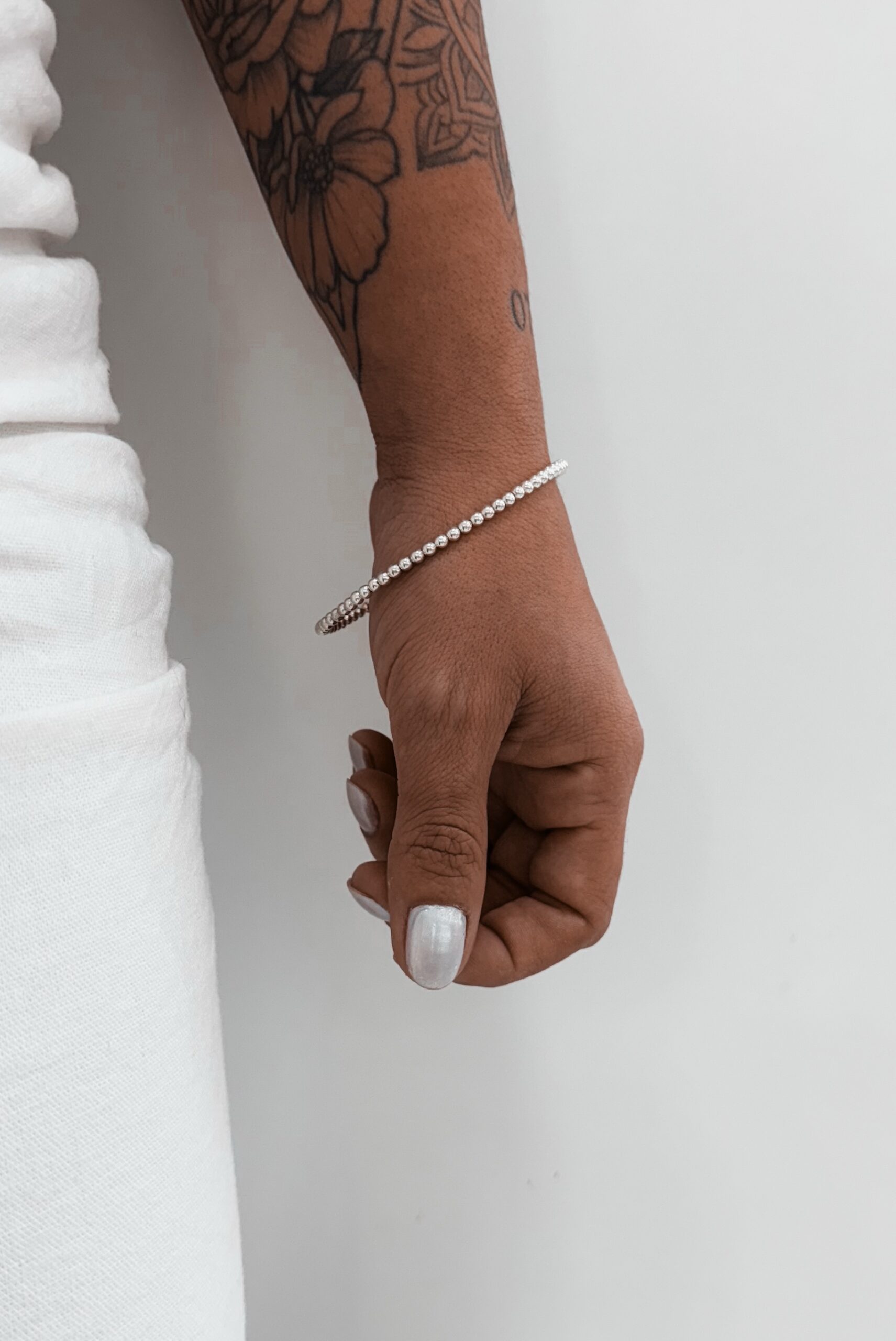 Bracelete Bolinhas Sem Fecho - Imagem 5