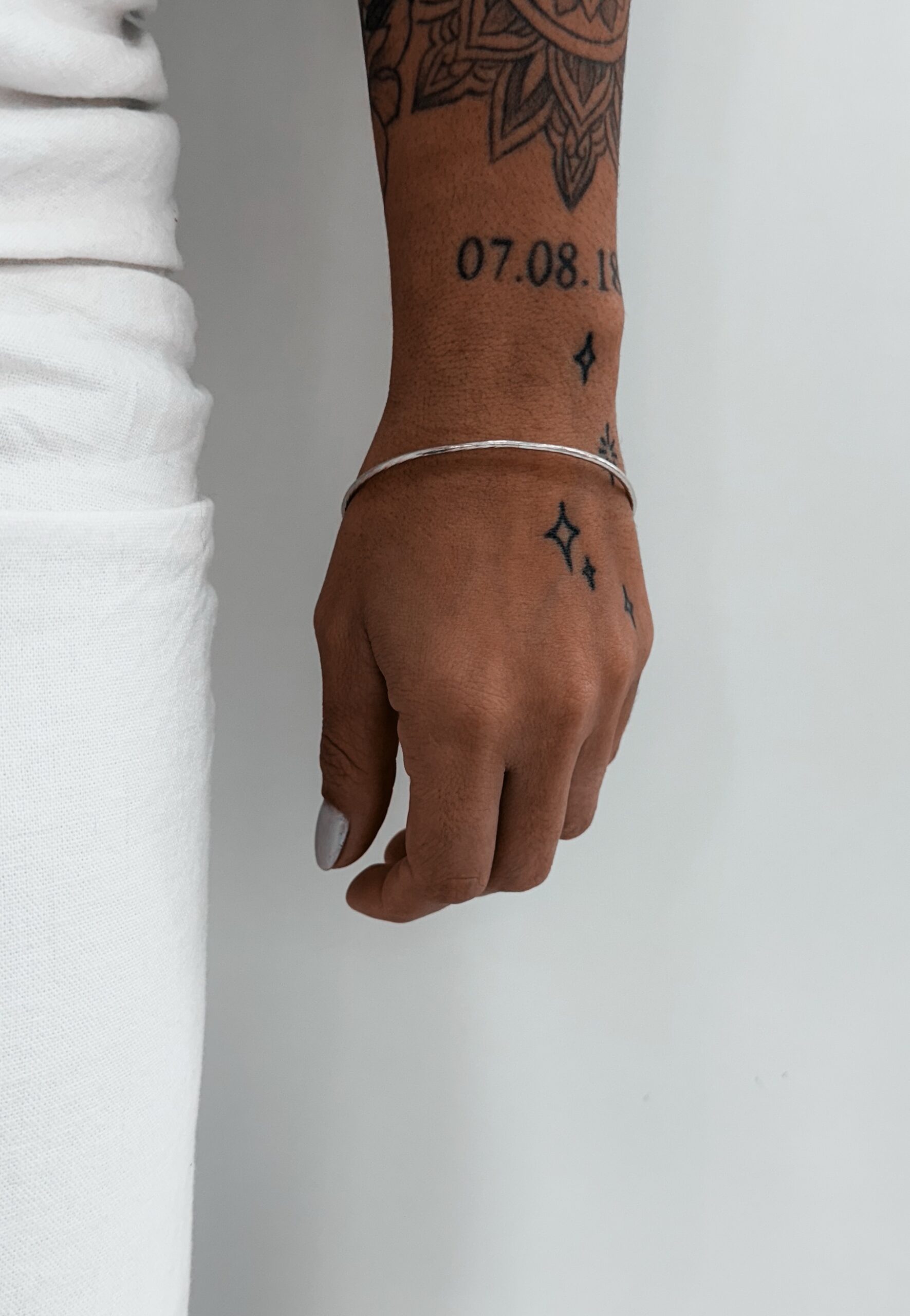 Bracelete Sem Fecho Detalhado - Imagem 2