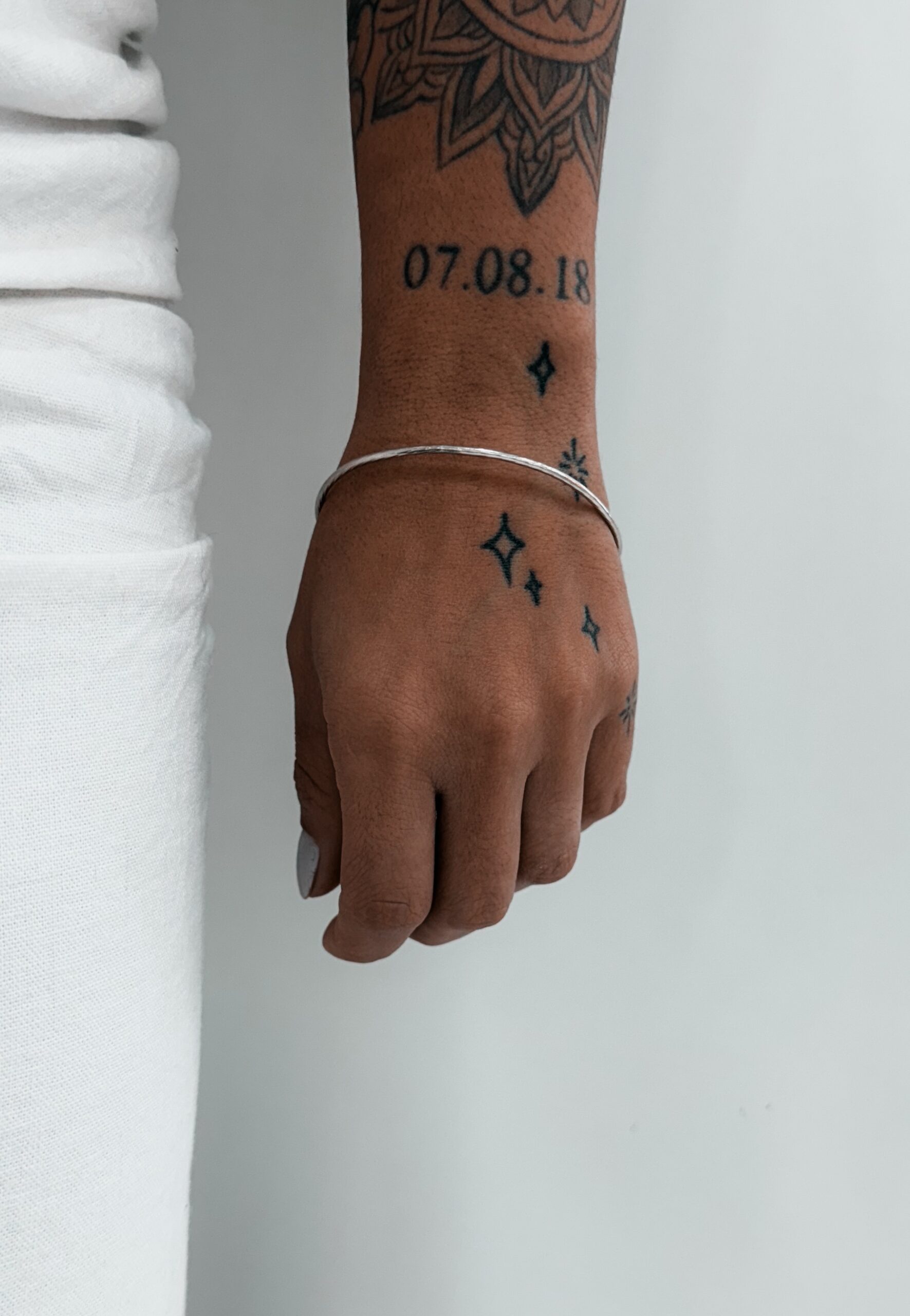 Bracelete Sem Fecho Detalhado - Imagem 3