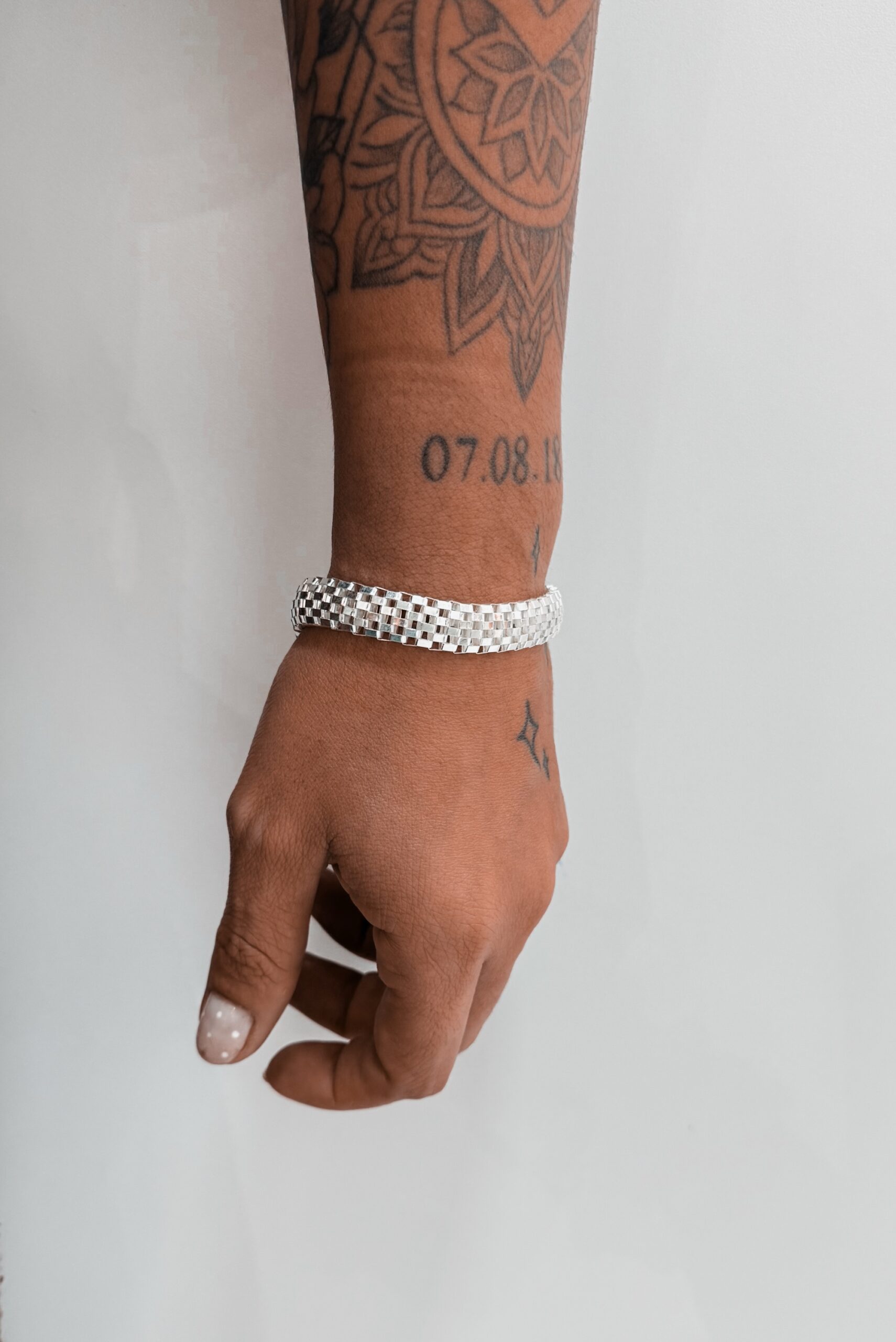 Pulseira Esteira Fecho Boia - Imagem 3