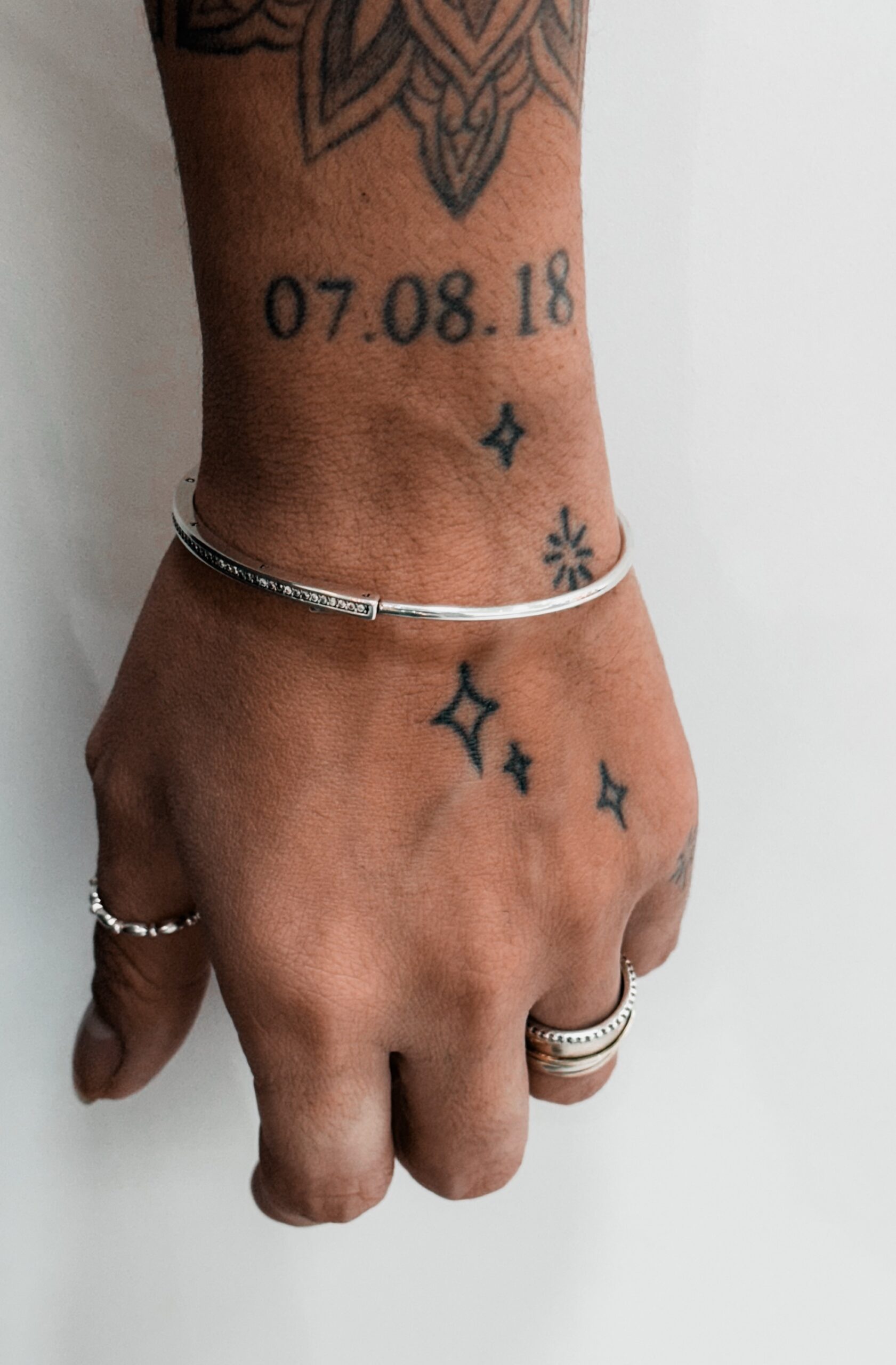 Bracelete Insp. Cravejado