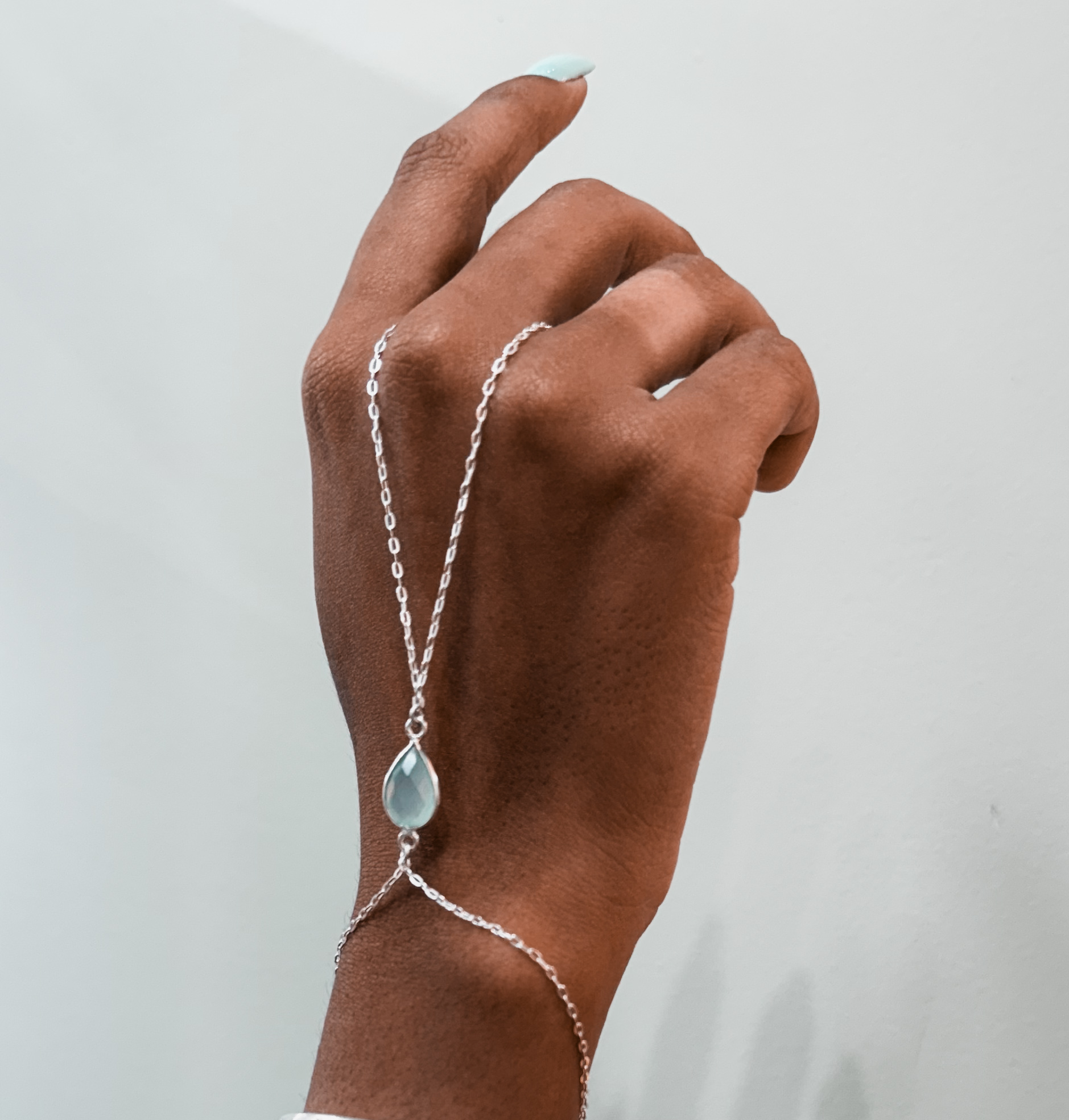 Hand Chain Pedra Natural