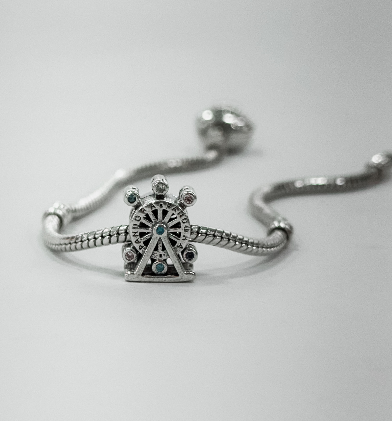 Berloque Separador Roda Gigante