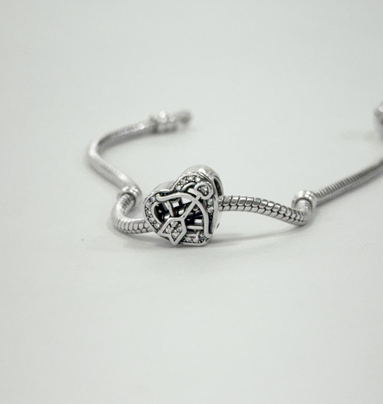 Berloque Coração com Flecha