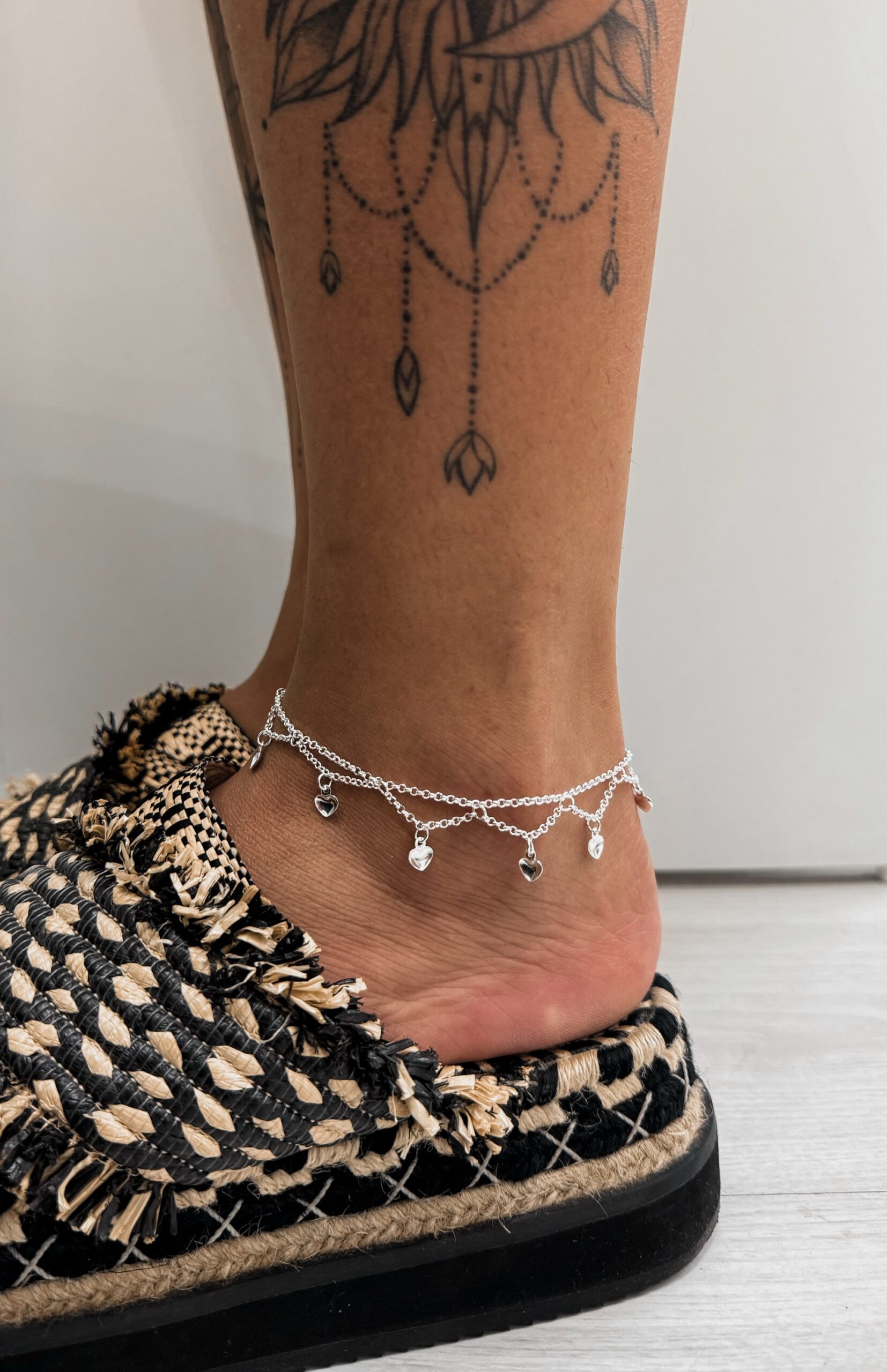 Tornozeleira Indiana Corações - Imagem 2