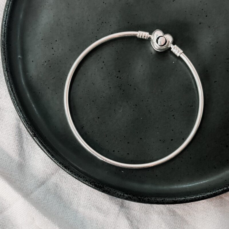 Bracelete Rígido Coração