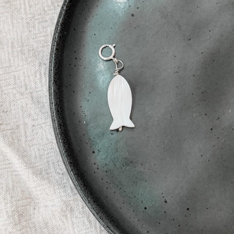 Pin Peixe Madrepérola