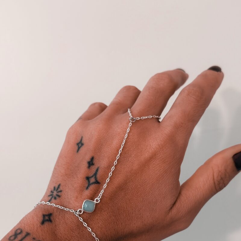 Hand Chain Calcedonia Azul